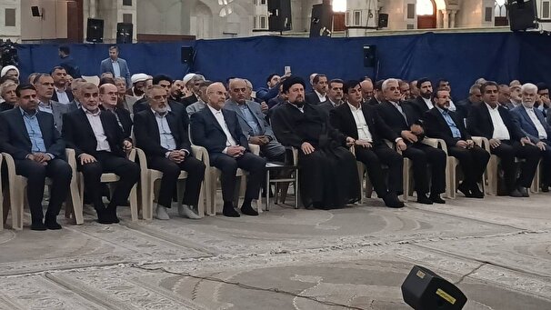 تجدید میثاق نمایندگان مجلس با آرمانهای امام و شهدا تجدید میثاق نمایندگان مجلس با آرمانهای امام و شهدا