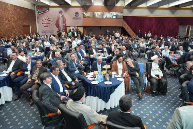 مجمع مشورتی توسعه آذربایجانغربی در تهران برگزار شد مجمع مشورتی توسعه آذربایجانغربی در تهران برگزار شد