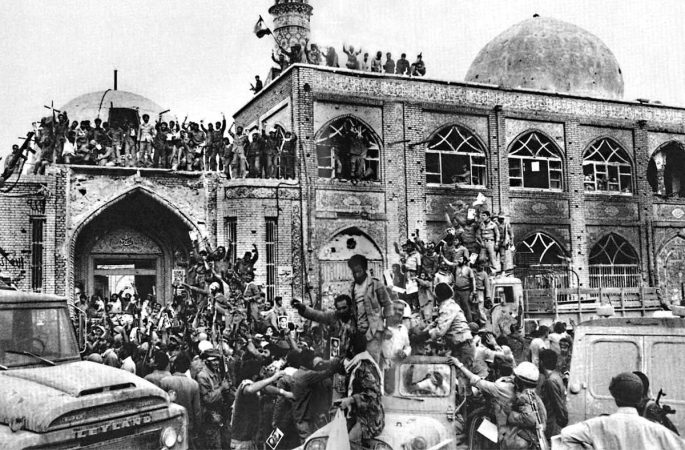 پیام حضرت آیتالله خامنهای به امام خمینی در سوم خرداد ۱۳۶۱ پیام حضرت آیتالله خامنهای به امام خمینی در سوم خرداد ۱۳۶۱
