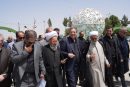 بررسی روند اجرای طرح گردشگری ساحل زرینه‌رود در شاهین دژ