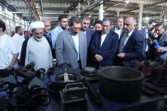 بازدید وزیر صمت، استاندار آذربایجان غربی، حجت الاسلام میرزائی از واحد تولید تریلر، مخازن فلزی و قطعات زیربندی در ارومیه بازدید وزیر صمت، استاندار آذربایجان غربی، حجت الاسلام میرزائی از واحد تولید تریلر، مخازن فلزی و قطعات زیربندی در ارومیه
