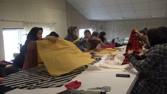 مهارت آموزی و ایجاد اشتغال برای بانوان در تکاب مهارت آموزی و ایجاد اشتغال برای بانوان در تکاب