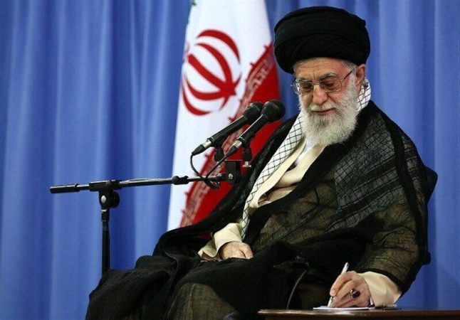 پیام تسلیت رهبر معظم انقلاب اسلامی در پی درگذشت محمود فرشچیان