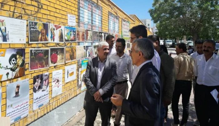 برپایی نمایشگاه خیابانی پیشگیری از اعتیاد در شهرستان تکاب برپایی نمایشگاه خیابانی پیشگیری از اعتیاد در شهرستان تکاب