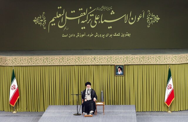 دولت هر مقدار که خرج آموزش و پرورش کند، سرمایه و افتخار است دولت هر مقدار که خرج آموزش و پرورش کند، سرمایه و افتخار است