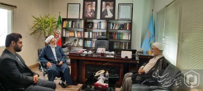 دیدار حجت الاسلام میرزائی با نماینده ولی فقیه و رئیس شورای مرکزی دربنیاد مسکن انقلاب اسلامی