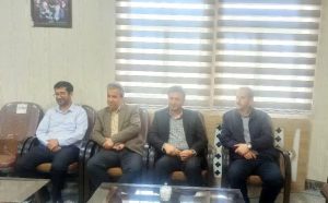 دیدار دکتر شجاعت مدیر شبکه بهداشت و درمان شهرستان شاهین دژ، با بخشدار شهر کشاورز