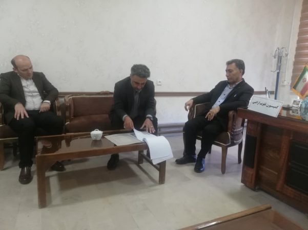 بررسی و قیمت گذاری ۳ پرونده در کمیسیون تقویم اراضی شهرستان شاهین دژ