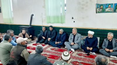 دیدار حجت الاسلام والمسلمین میرزایی با اهالی روستای کهل علیا در بخش کشاورز