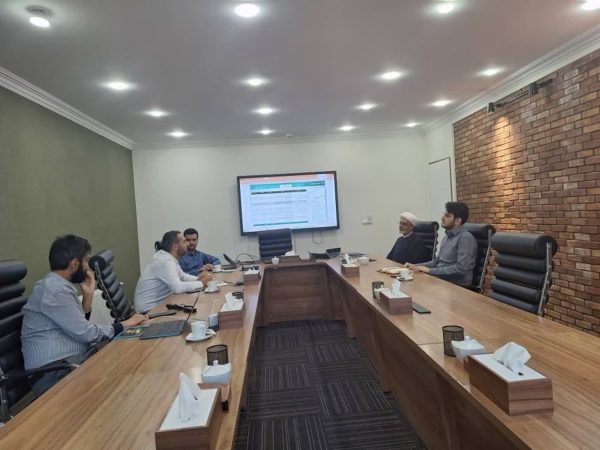 بازدید حجت الاسلام میرزائی از گروه سیاست پژوهی و تحلیل داده نمافر بازدید حجت الاسلام میرزائی از گروه سیاست پژوهی و تحلیل داده نمافر